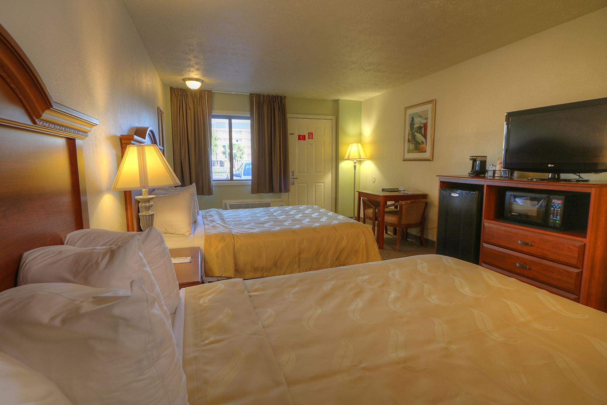 Quality Inn & Suites At Dollywood Lane Pigeon Forge Dış mekan fotoğraf