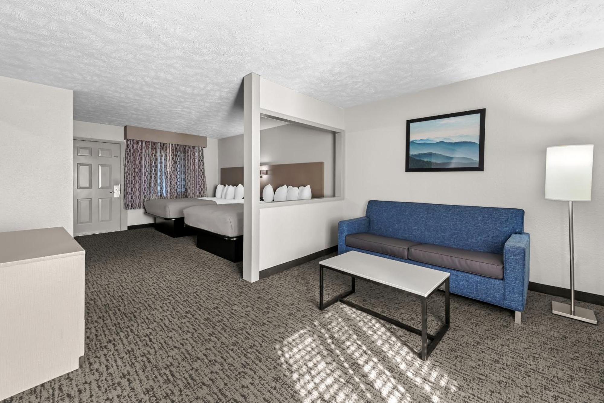 Quality Inn & Suites At Dollywood Lane Pigeon Forge Dış mekan fotoğraf