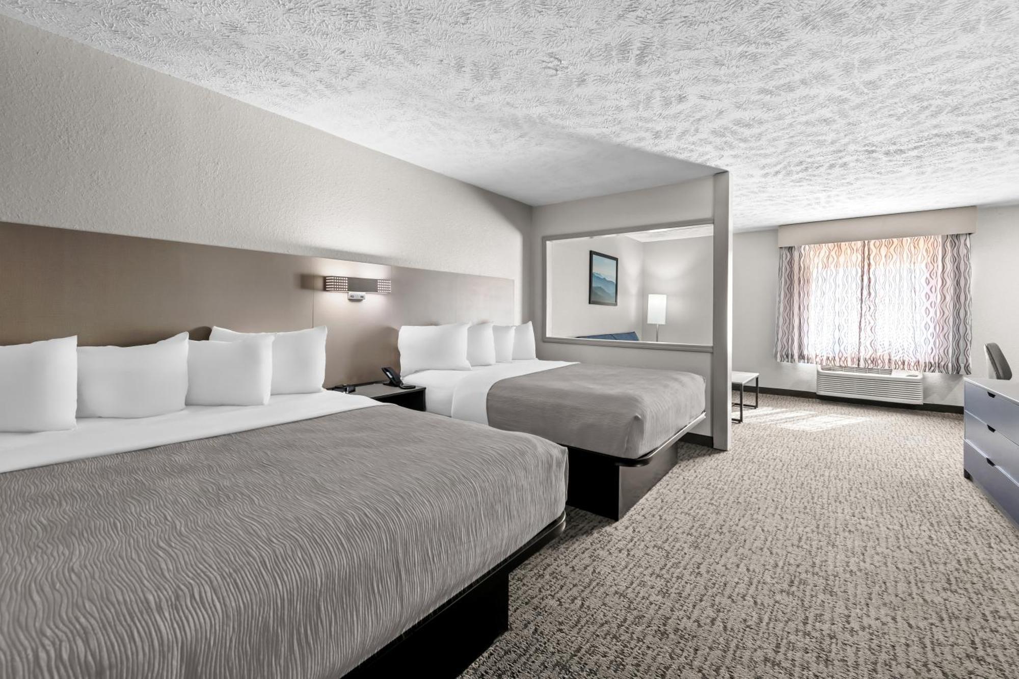 Quality Inn & Suites At Dollywood Lane Pigeon Forge Dış mekan fotoğraf